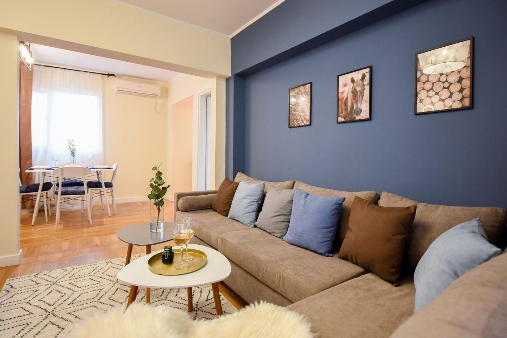 City Living At Its Best - Spacious 2 Bedroom Apartment On Calea Victoriei Bucureşti Exterior foto