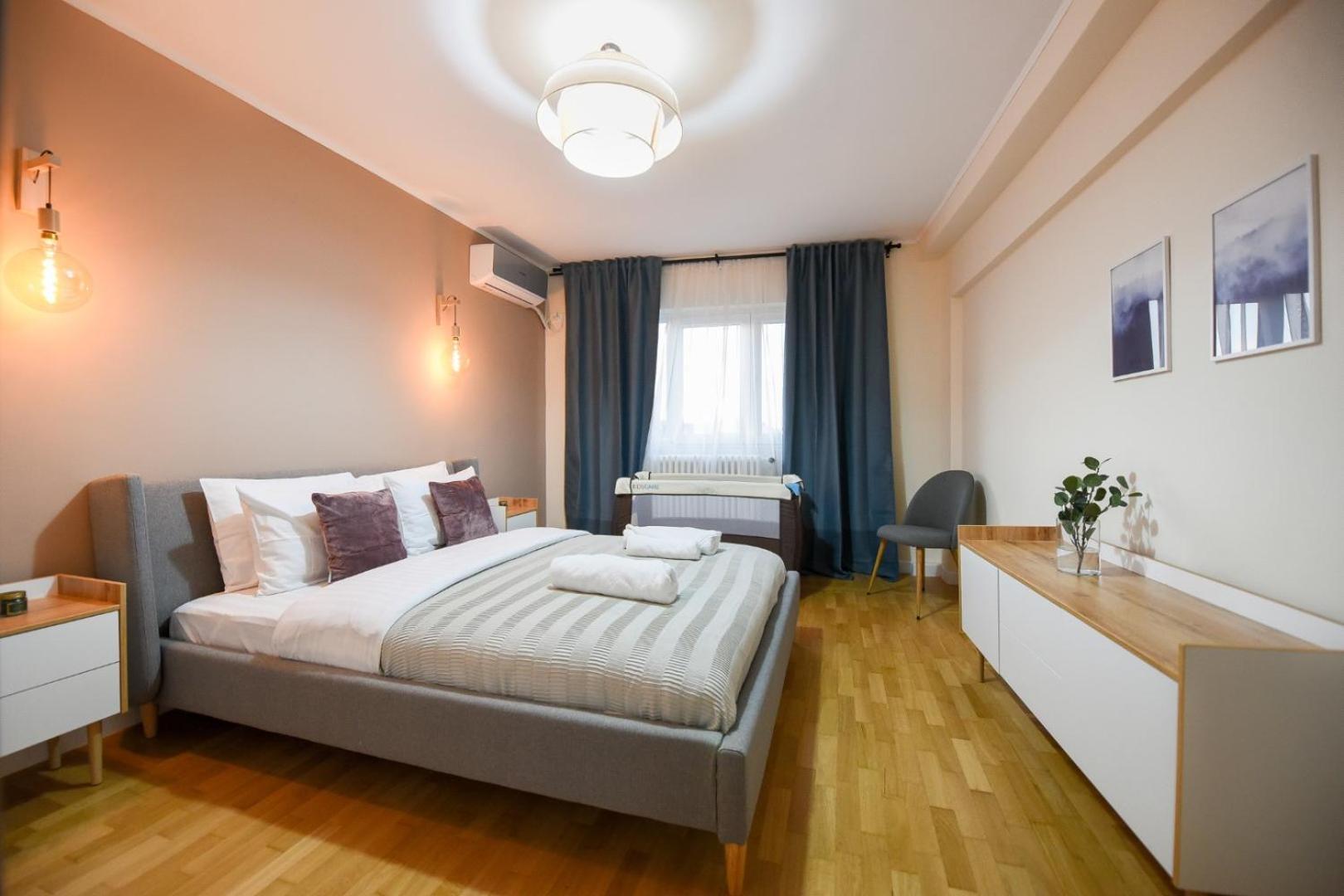 City Living At Its Best - Spacious 2 Bedroom Apartment On Calea Victoriei Bucureşti Exterior foto